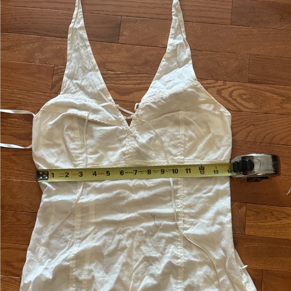 Express Tie Halter with Lace Trim - Picture 5 of 5